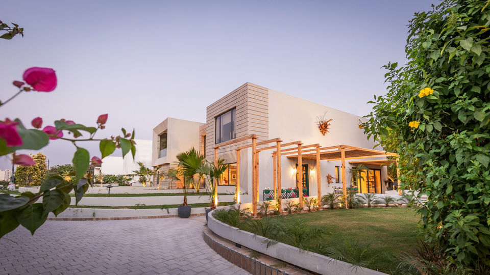 Photo of 17 Luxury Resorts Around Delhi For A Quick Getaway by Gunjan Upreti