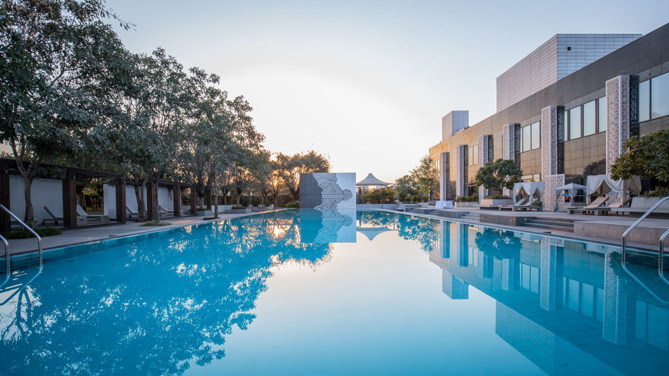 Photo of 17 Luxury Resorts Around Delhi For A Quick Getaway by Gunjan Upreti