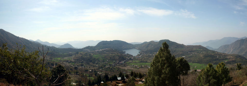 Photo of Naukuchia Taal, Nainital, Uttarakhand, India by Saumiabee