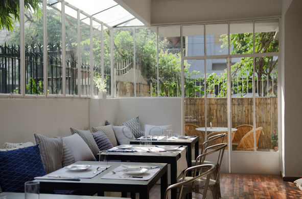 Photo of Luxuriate in French Splendour at the Charming Scarlette Guesthouse in New Delhi by Saumiabee