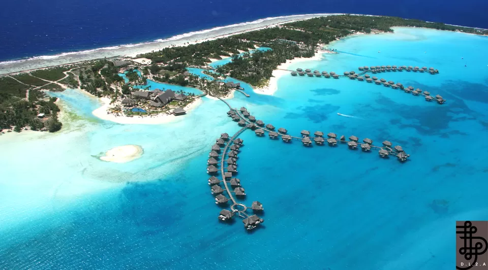 Photo of Four Seasons Resort Bora Bora, Leeward Islands, French Polynesia by Saumiabee