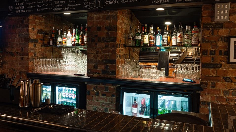 Photo of A Guide to a Fantastic Time in the City of Joy: Best Pubs of Kolkata 1/1 by Saumiabee