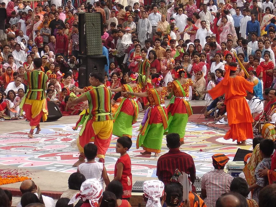 Photo of Santiniketan, West Bengal, India by Saumiabee