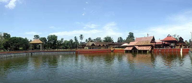 Photo of Ambalapuzha Sreekrishna Temple, Ambalapuzha, Kerala, India by Saumiabee