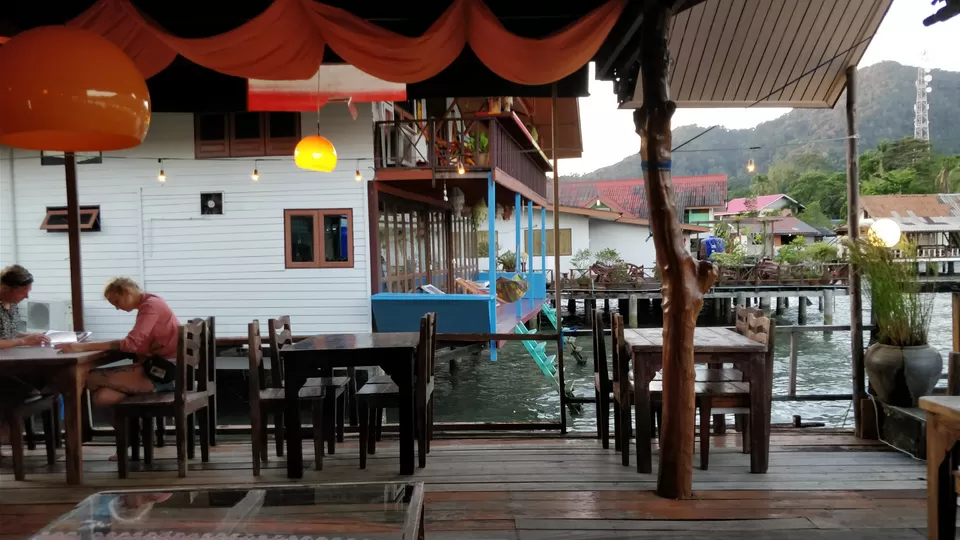 Photo of El Greco Lounge bar Greek restaurant guesthouse Koh Chang Koh Chang Tai Trat Thailand by Saumiabee