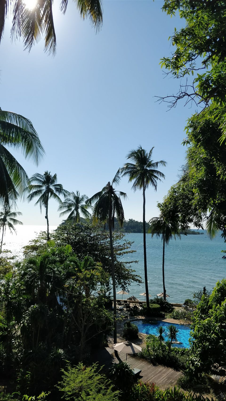 Photo of Sea View Resort & Spa - Koh Chang Ko Chang Trat Thailand by Saumiabee