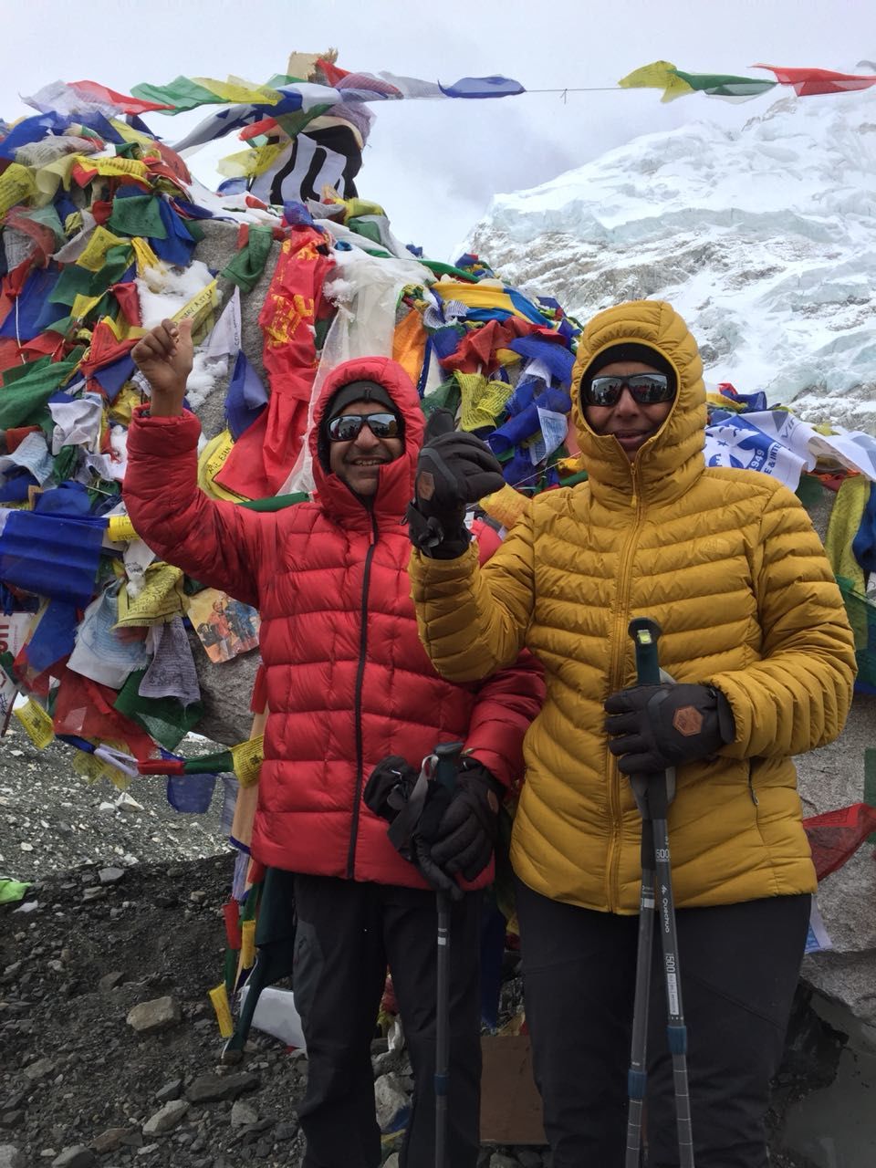 Photo of This Power Couple from Kashipur Just Trekked to Everest Base Camp Despite Being in Their 50s! 1/5 by Saumiabee