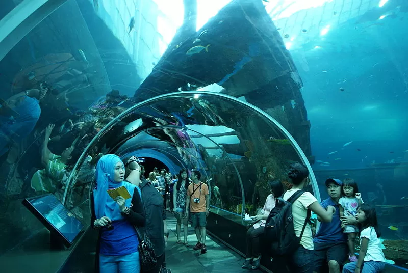 Photo of Sentosa Gateway, S.E.A. Aquarium, Singapore by Saumiabee