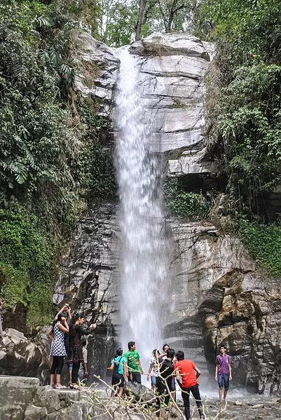 Photo of Banjhakri Falls and Park, Gangtok, Sikkim, India by Saumiabee