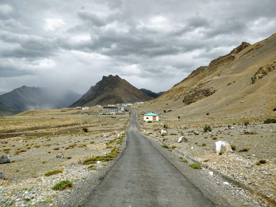 Photo of Can't Take A World Tour? No Problem! Visit Spiti Valley And Witness A Diverse Range of Landscapes 12/17 by Saumiabee