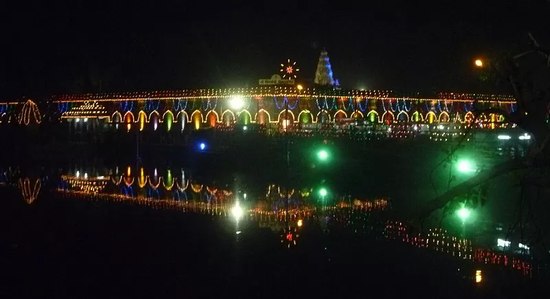 Photo of Siddheshwar Nath Mandir, Singhpur, Kannauj, Uttar Pradesh, India by Saumiabee
