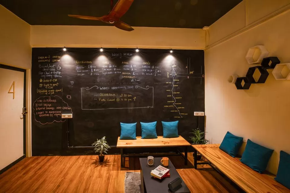 Photo of Locomo Hostel - Mumbai Airport, Monghibai Road, Navpada, Vile Parle East, Vile Parle, Mumbai, Maharashtra, India by Saumiabee