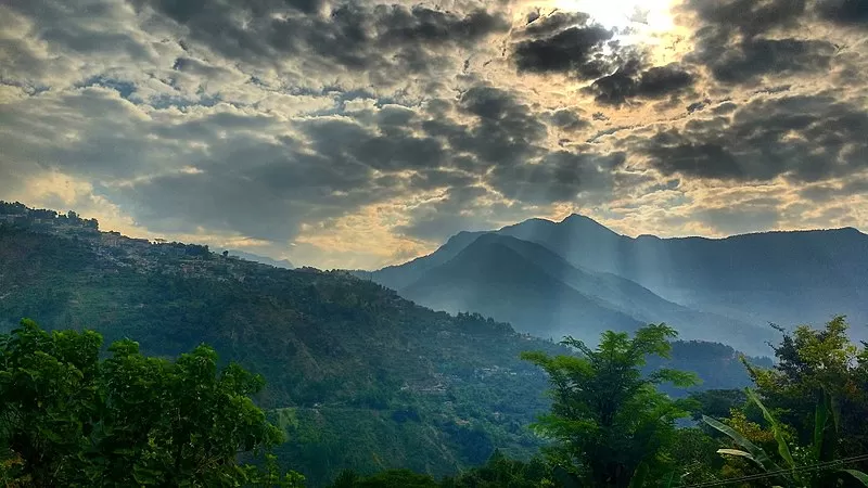 Photo of Pokhari, Uttarakhand, India by Saumiabee