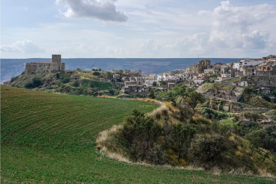 Photo of Grottole, Province of Matera, Italy by Saumiabee