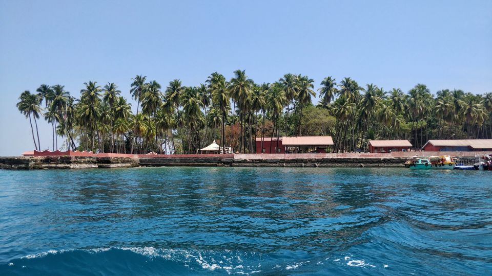 Photo of Ross Island by Saumiabee