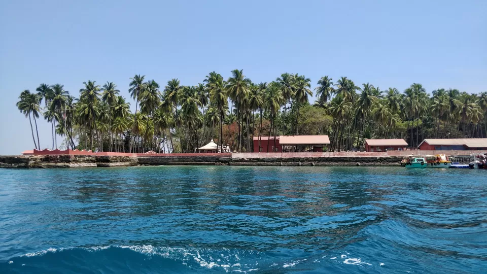 Photo of Ross Island by Saumiabee