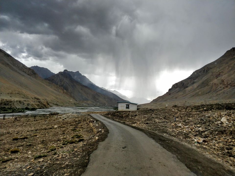 Photo of This Summer, Challenge Yourself Like Never Before With the Toughest Road Trip in the Himalayas! 7/11 by Saumiabee
