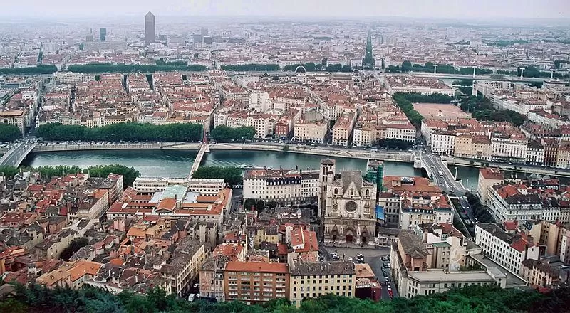 Photo of Lyon, France by Saumiabee