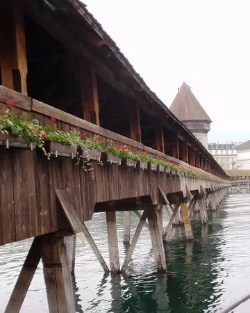 Photo of Kapellbrücke, Lucerne, Switzerland by Shreya Gupta