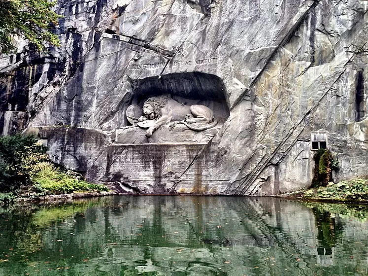 Photo of Löwendenkmal, Lucerne, Switzerland by Shreya Gupta