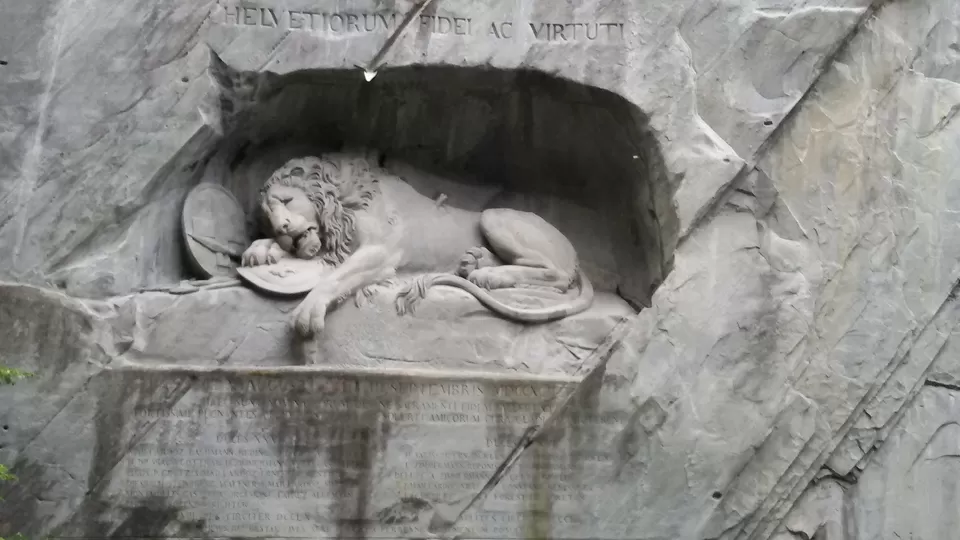 Photo of Löwendenkmal, Lucerne, Switzerland by Shreya Gupta