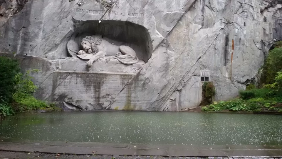 Photo of Löwendenkmal, Lucerne, Switzerland by Shreya Gupta