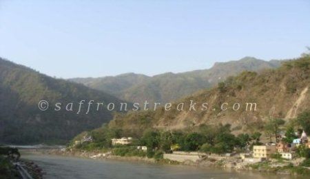 Photo of Rishikesh, Uttarakhand, India by Sukanya Ghosh