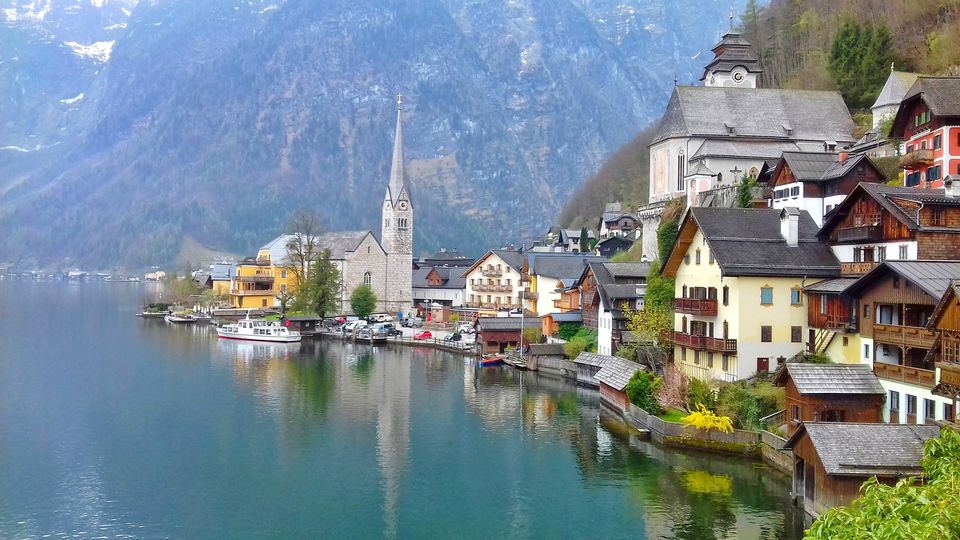 Photo of Hallstatt, Austria by Pranav Harish