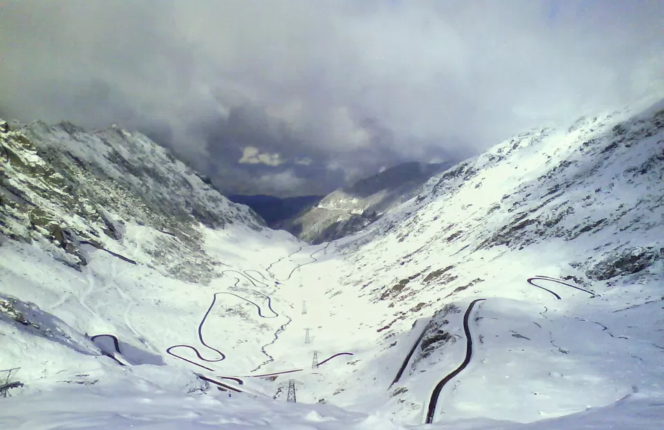 Photo of Transfăgărășan, Cartisoara, Sibiu, Romania by Pranav Harish