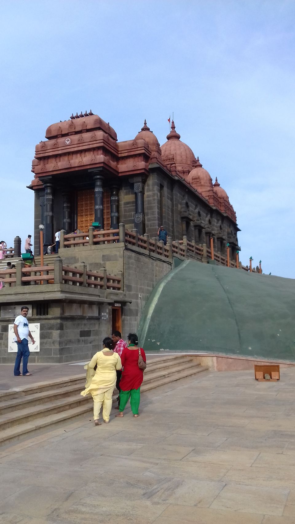 Photo of Vivekananda Rock Memorial, Kanyakumari, Tamil Nadu, India by Pranav Harish