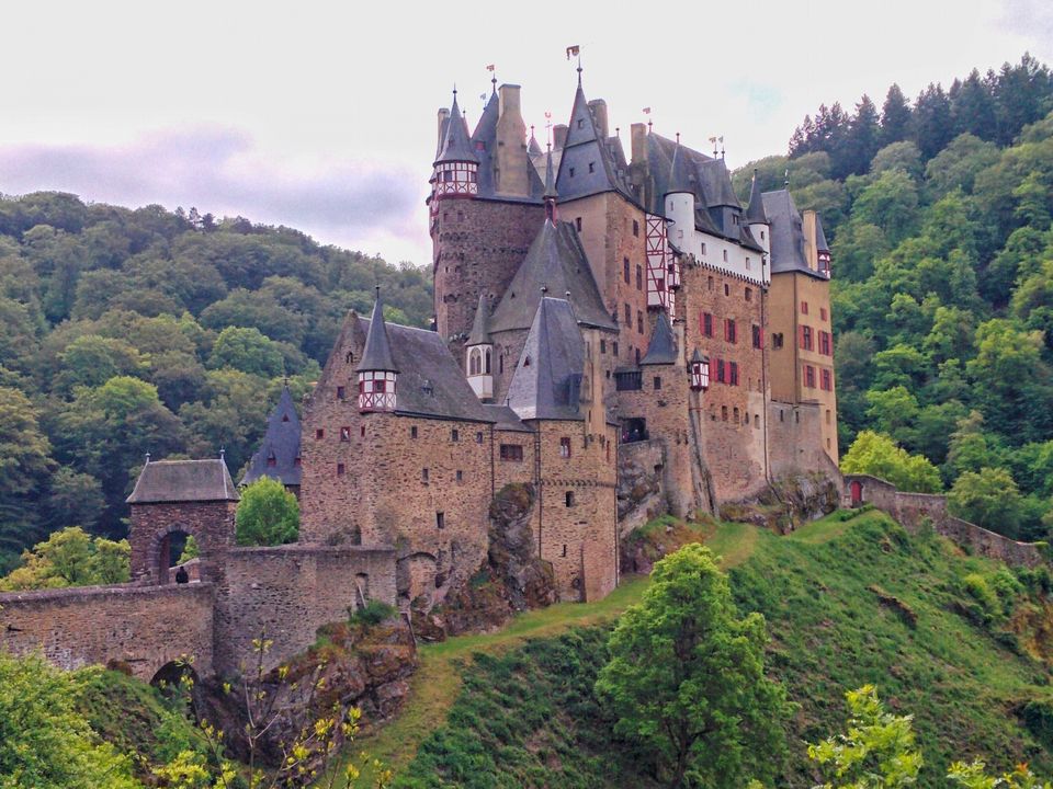 Photo of Eltz Castle, Wierschem, Germany by Pranav Harish