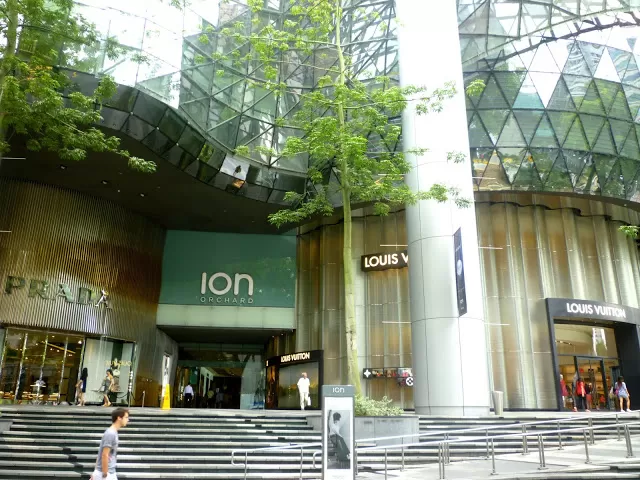 Photo of Orchard Road Singapore by Saurabh Dutta