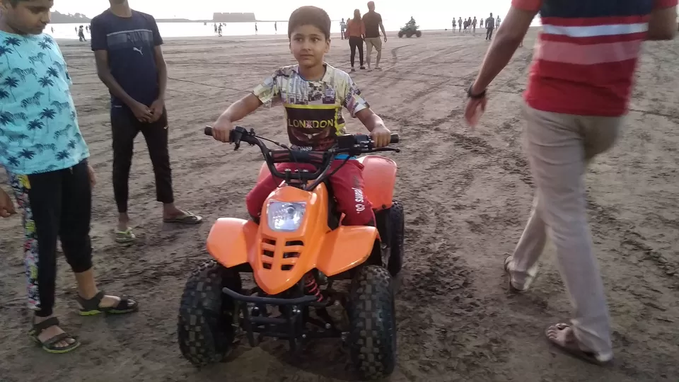 Photo of Alibag Beach by Hrishikesh Nalgirkar