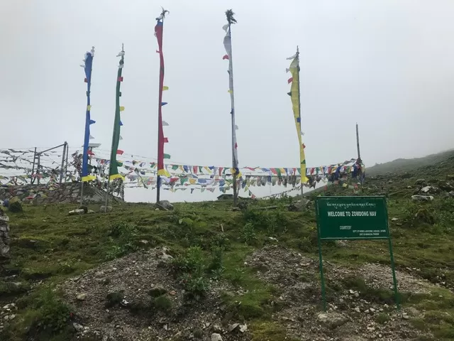 Photo of Bomdila by Anurag Sharma