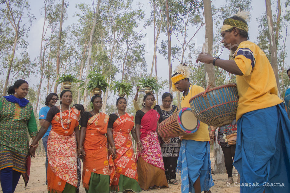 Photo of A Nobel Laureate’s memoirs, classrooms under the trees and a market amidst the woods – Shantiniketan by Champak Sharma