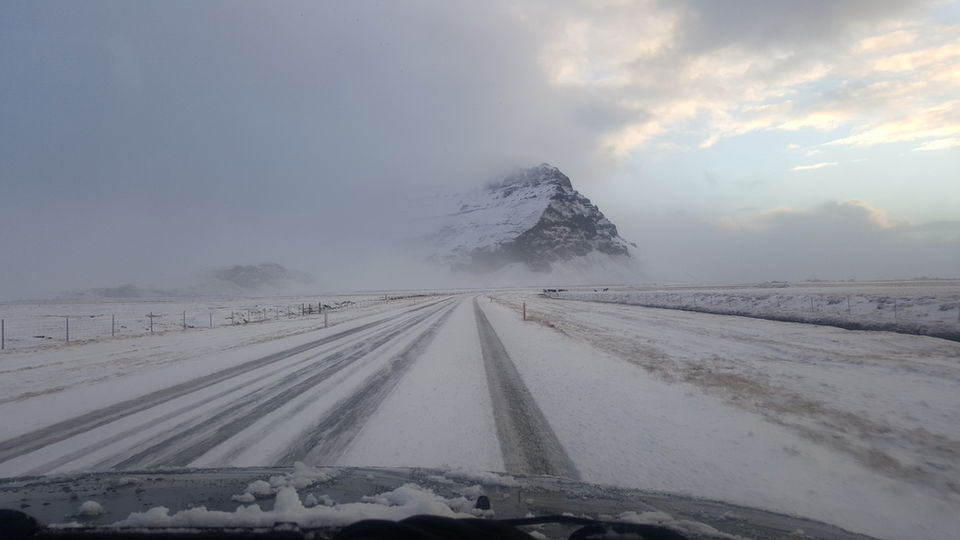 Photo of Driving around the land of fire and ice (part 1) by TheVeggieWanderers