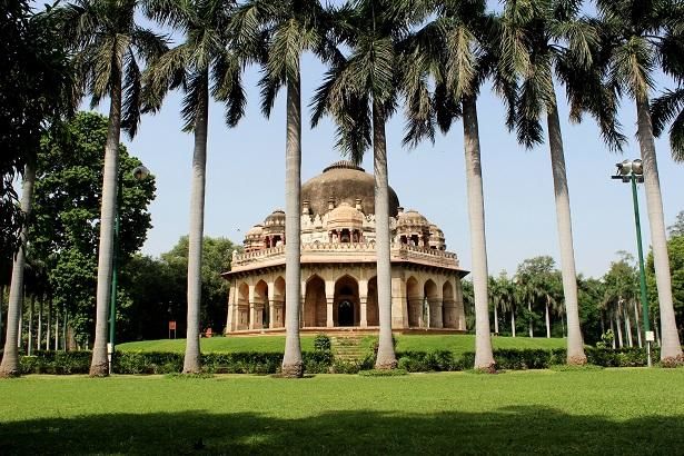 Photo of Top Places to see in Delhi 1/5 by FlipFares