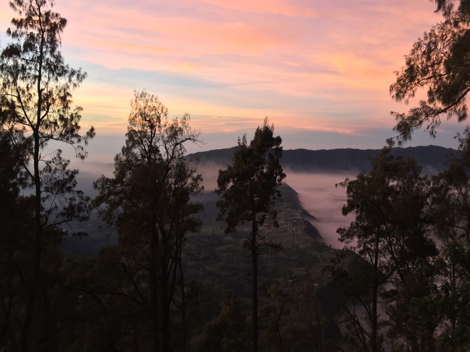 Photo of Weekend getaway to Surabaya, Mount Bromo - Indonesia 2/5 by Mariya Nalawala