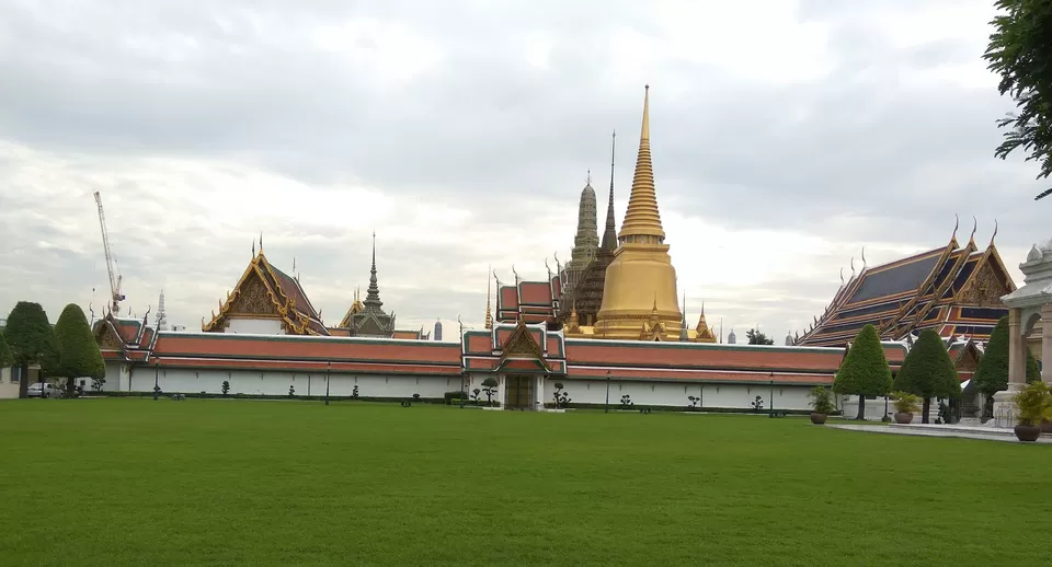 Photo of The Grand Palace Bangkok Thailand by Mariya Nalawala
