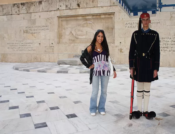 Photo of Greek Parliament, Athens, Kentrikos Tomeas Athinon, Greece by Julie