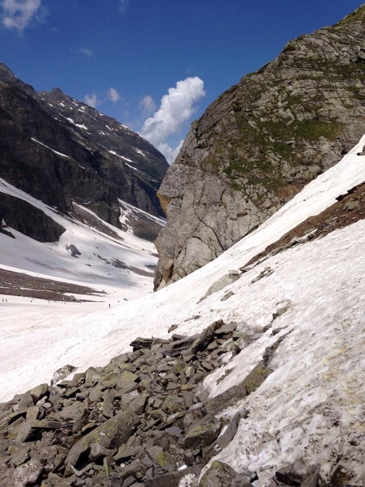 Photo of Why a moderate-level trek in the monsoons promises you a once-in-a-lifetime view of the Himalayas 8/19 by Shashi Priya