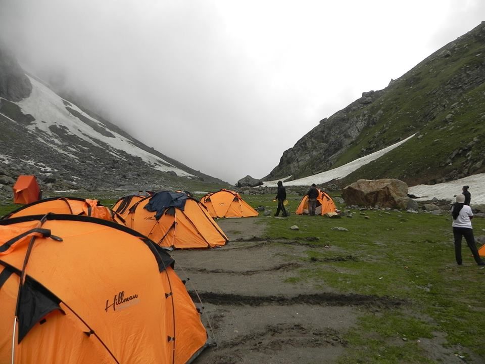 Photo of Why a moderate-level trek in the monsoons promises you a once-in-a-lifetime view of the Himalayas 4/19 by Shashi Priya