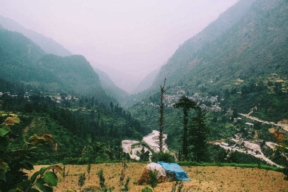 Photo of Barsheni Village Bus Stop, मणिकर्ण - बर्शेणी सड़क, Himachal Pradesh, India by Ayush Singh