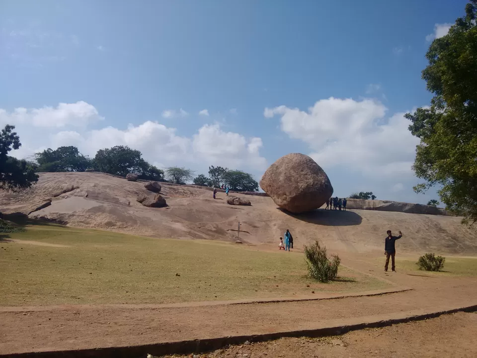 Photo of Krishna's Butter Ball, East Raja Street, Mahabalipuram, Tamil Nadu, India by Kaveri Harit