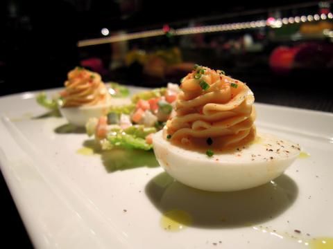 Photo of L'Atelier de Joel Robuchon Singapore by Pao