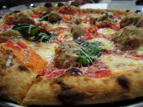 Photo of Extra Virgin Pizza Singapore by Pao