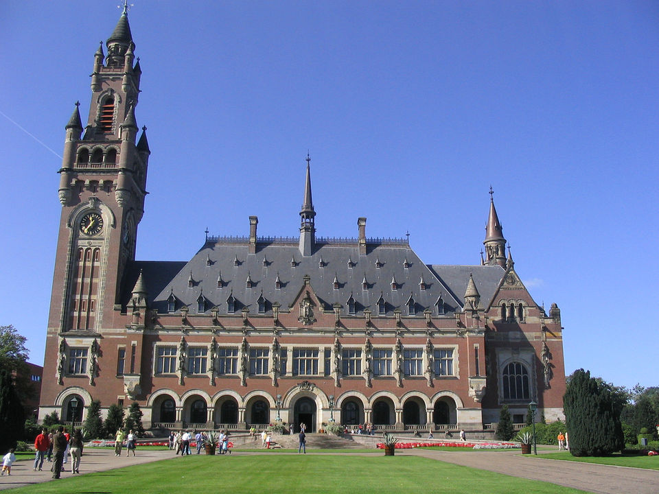 Photo of The Hague, a lovely city for a day trip by CLARA on the road