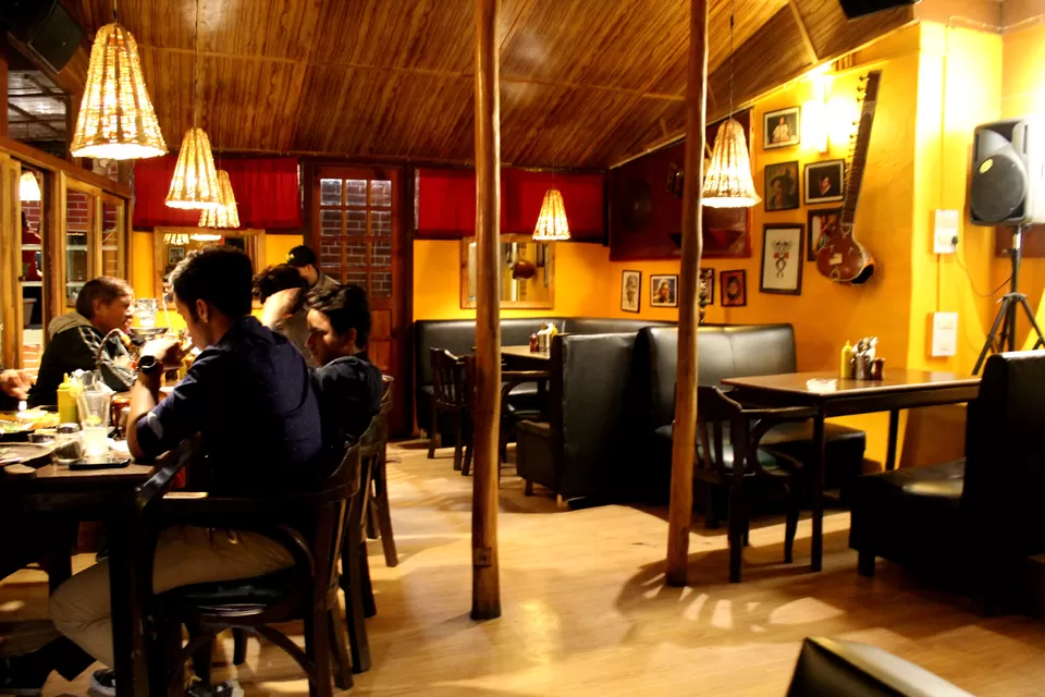 Photo of Cafe 1947, Manali, Himachal Pradesh, India by Yashita Mahajan