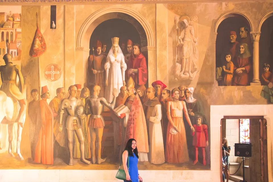 Photo of Everything You Need to Know About a Day Trip to Segovia by Sending Postcards Home