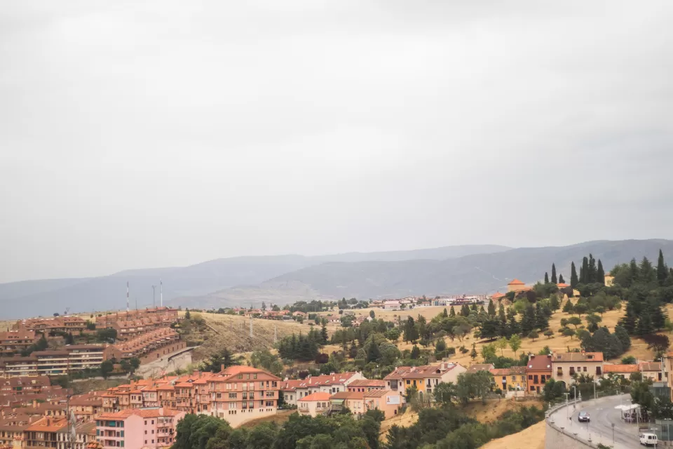 Photo of Everything You Need to Know About a Day Trip to Segovia by Sending Postcards Home